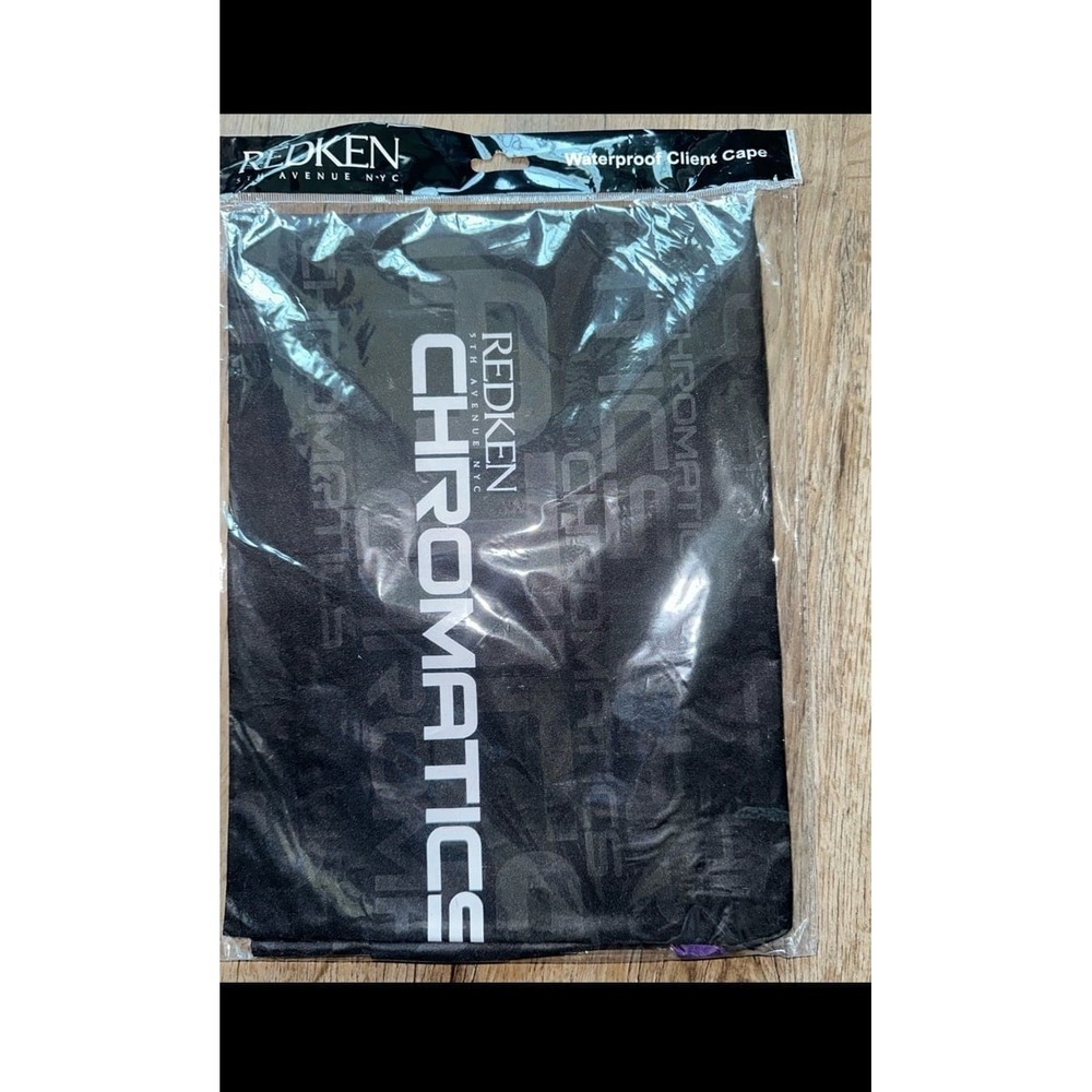 Redken salon waterproof client cape hair care